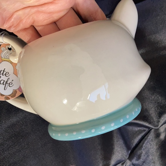 Off white cat face with light yellow crown pet lover mug  16 oz - Picture 8 of 11